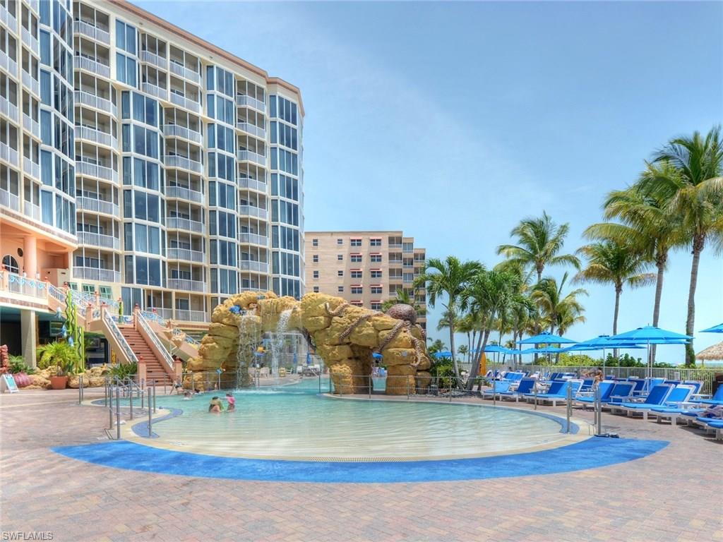 SANIBEL VIEW VILLAS - Residential