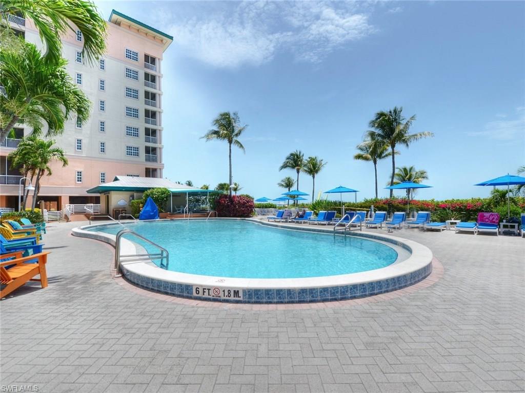 SANIBEL VIEW VILLAS - Residential