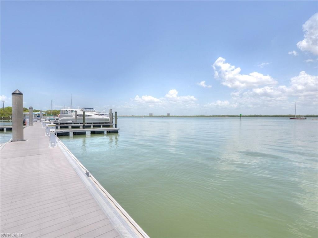 SANIBEL VIEW VILLAS - Residential