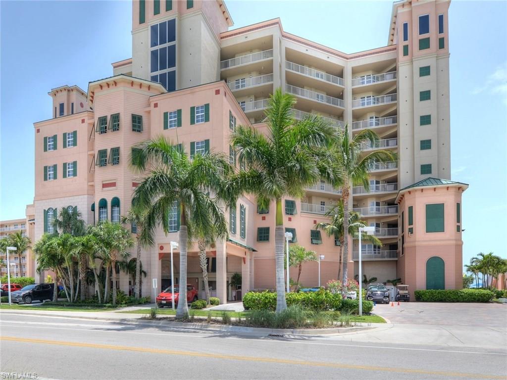 SANIBEL VIEW VILLAS - Residential