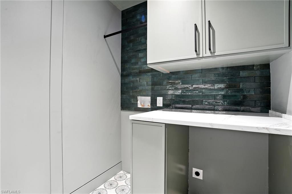 MCPHIE PARK - Residential