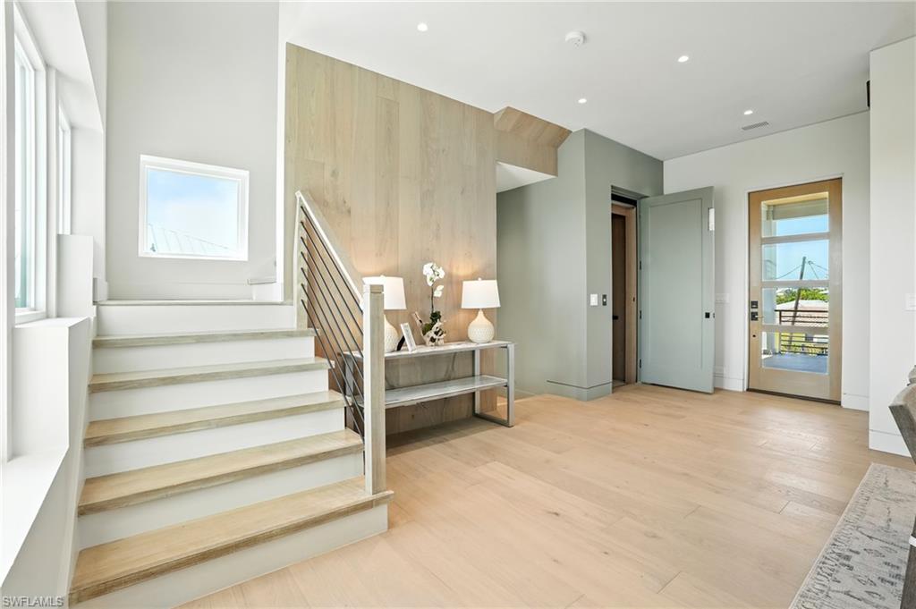 MCPHIE PARK - Residential