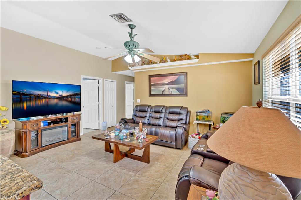 GOLDEN GATE ESTATES - Residential