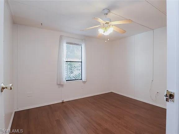 COUNTRY LAKES - Residential Lease