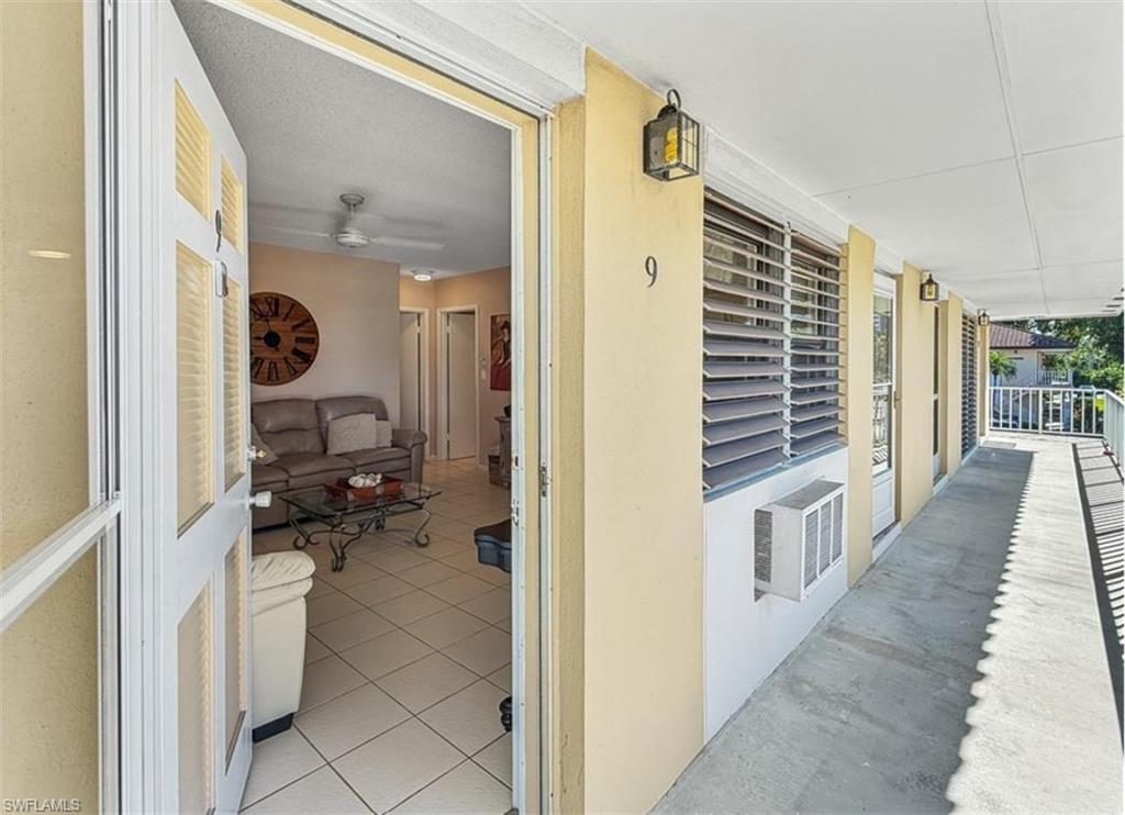 AQUARIUS APTS OF MARCO ISLAND - Residential