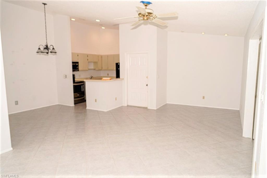 SUMMERLIN WOODS - Residential