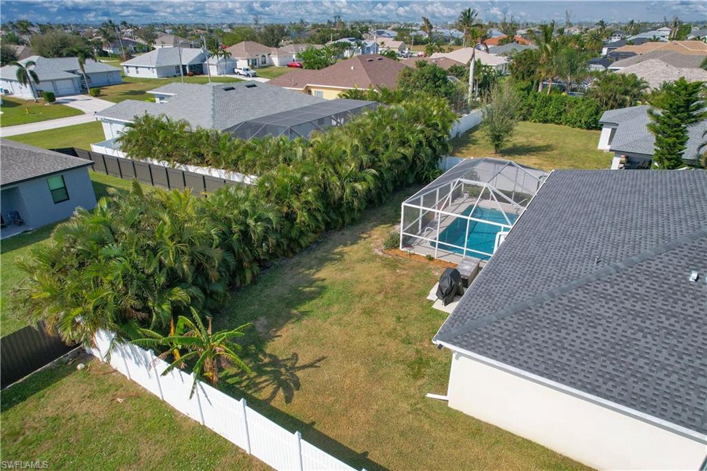CAPE CORAL - Residential