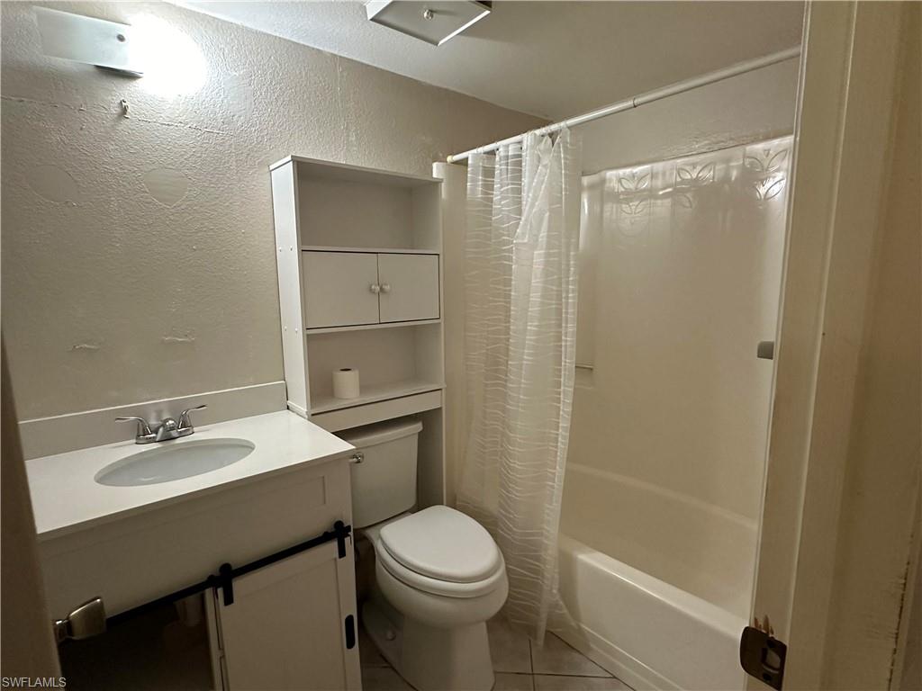 FAIRWAYS I - Residential