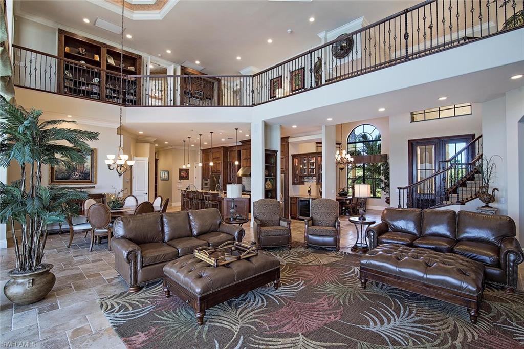 MARCO BEACH - Residential