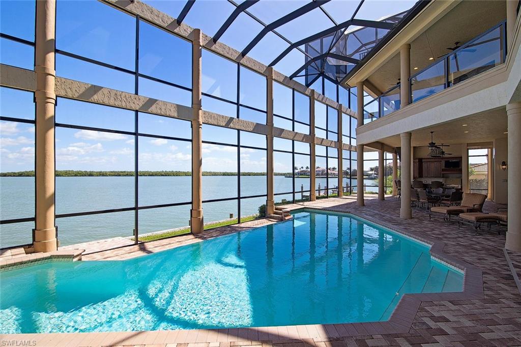 MARCO BEACH - Residential