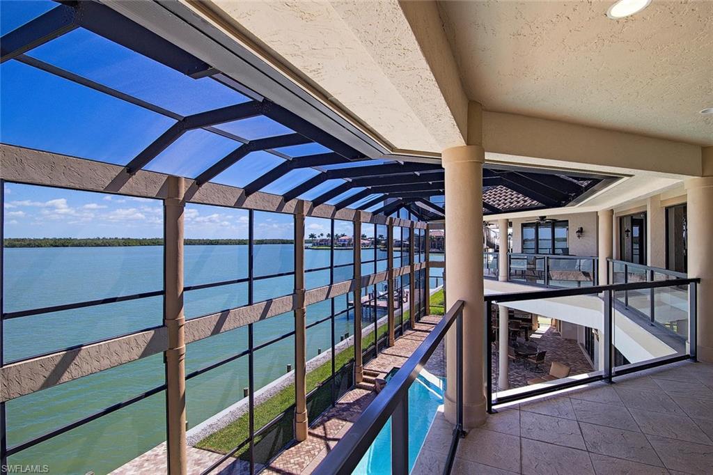 MARCO BEACH - Residential