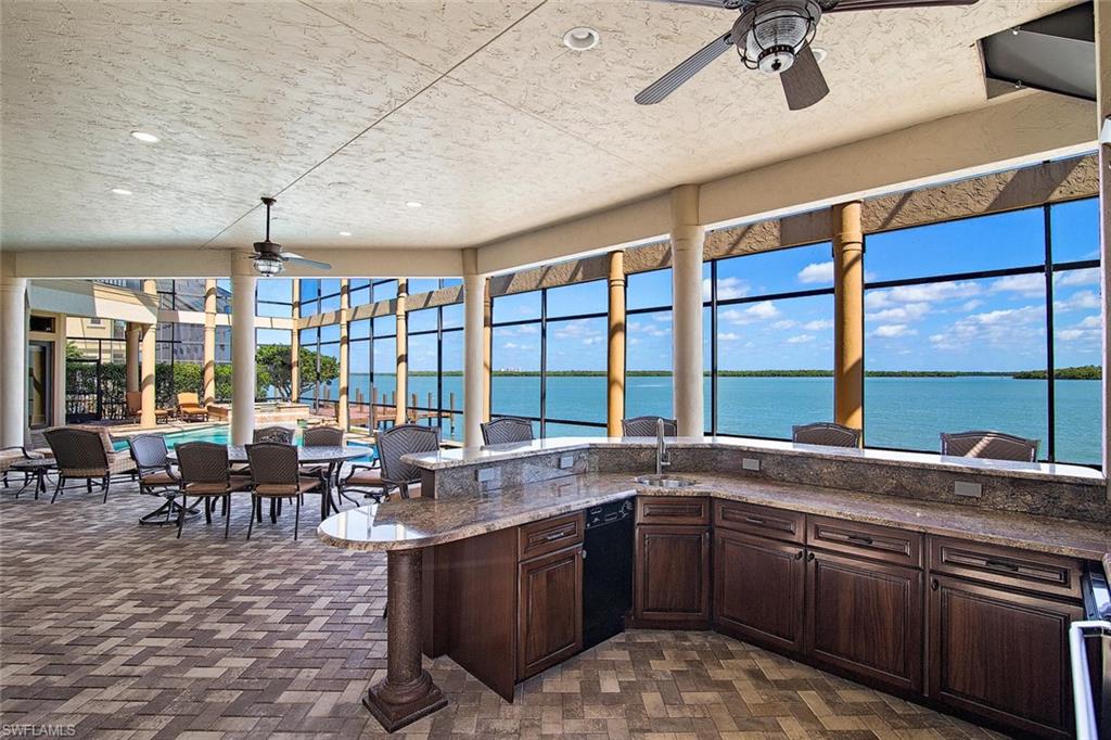 MARCO BEACH - Residential