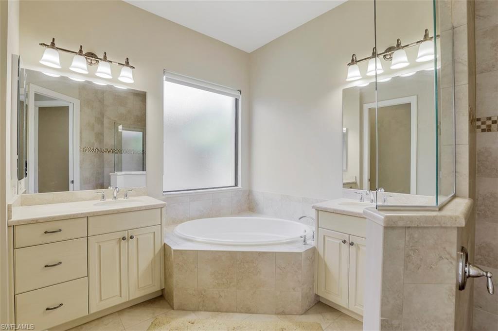 BRIARWOOD - Residential