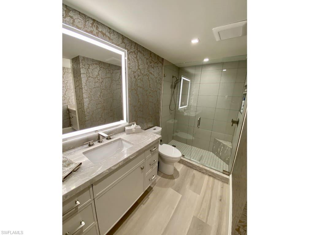 PARK PLAZA - Residential