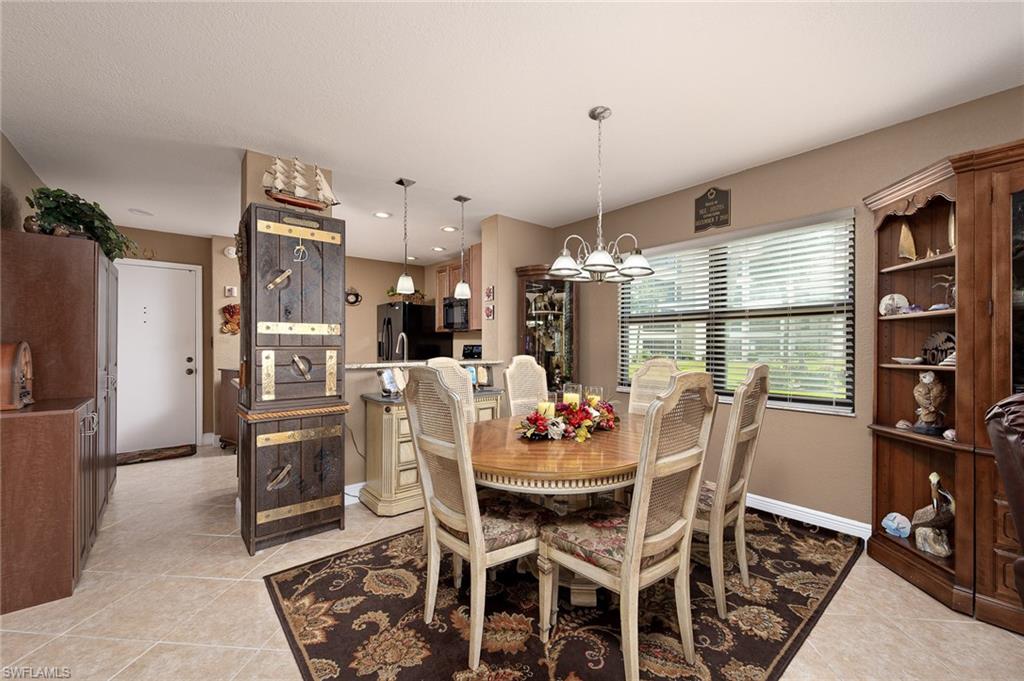 SEVEN LAKES - Residential