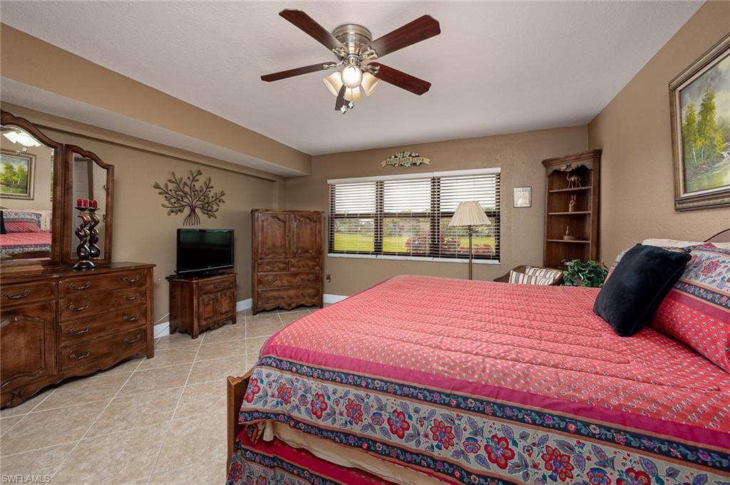 SEVEN LAKES - Residential