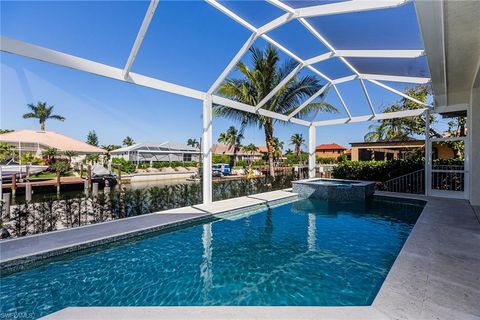 A home in MARCO ISLAND