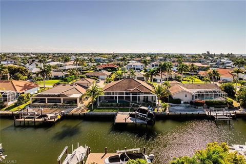 A home in MARCO ISLAND