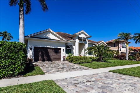 A home in MARCO ISLAND