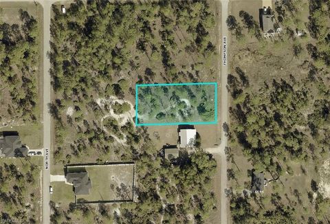 1221 Thompson AVE LEHIGH ACRES FL 33972