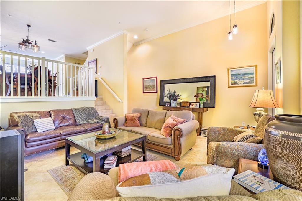 9041 Alturas ST 3803