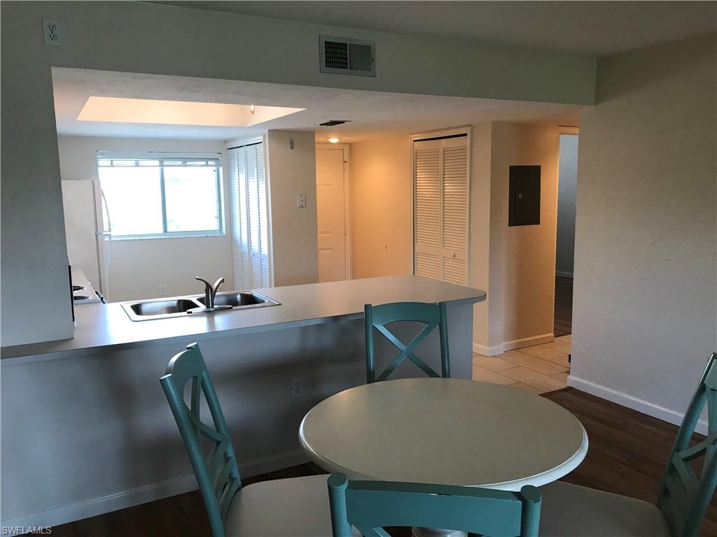 NAPLES KEEP - Residential