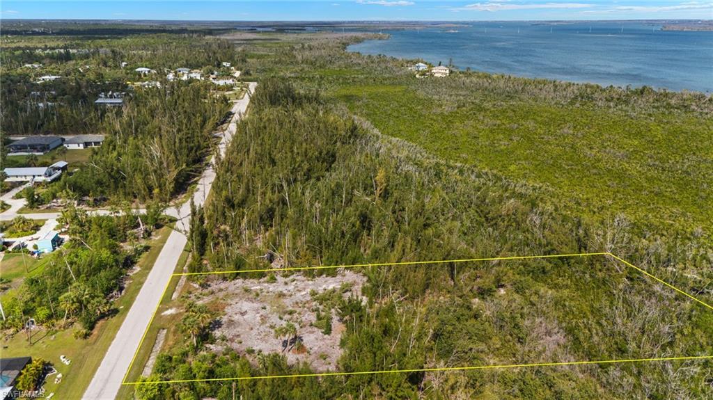 PINE ISLAND TROPICAL HOMESITES - Land