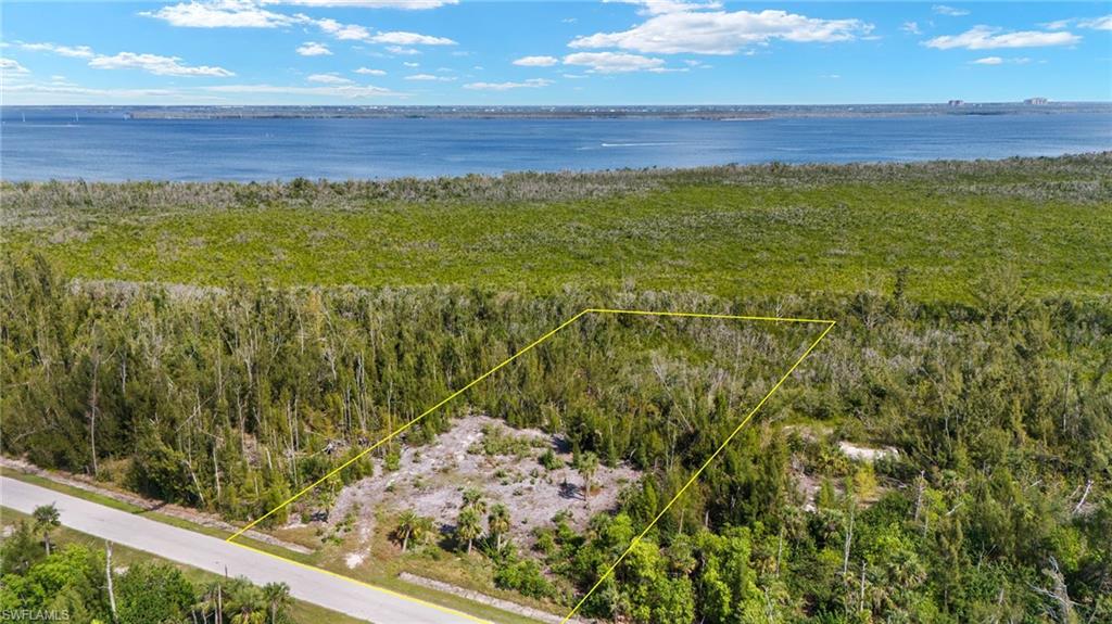 PINE ISLAND TROPICAL HOMESITES - Land