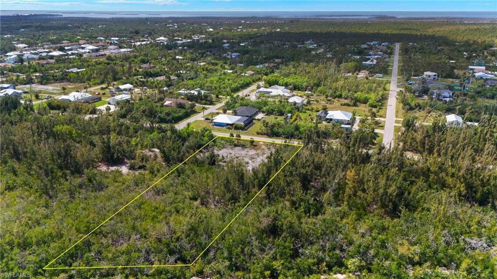 PINE ISLAND TROPICAL HOMESITES - Land