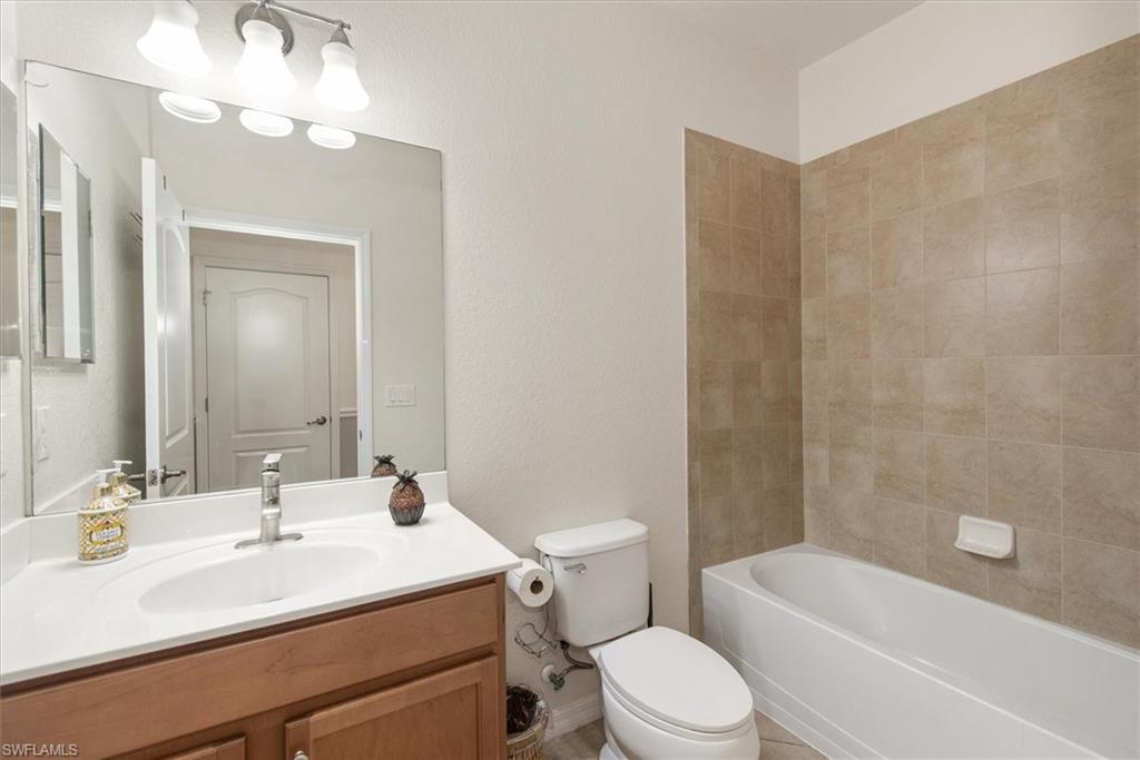 REFLECTION LAKES OF NAPLES - Residential