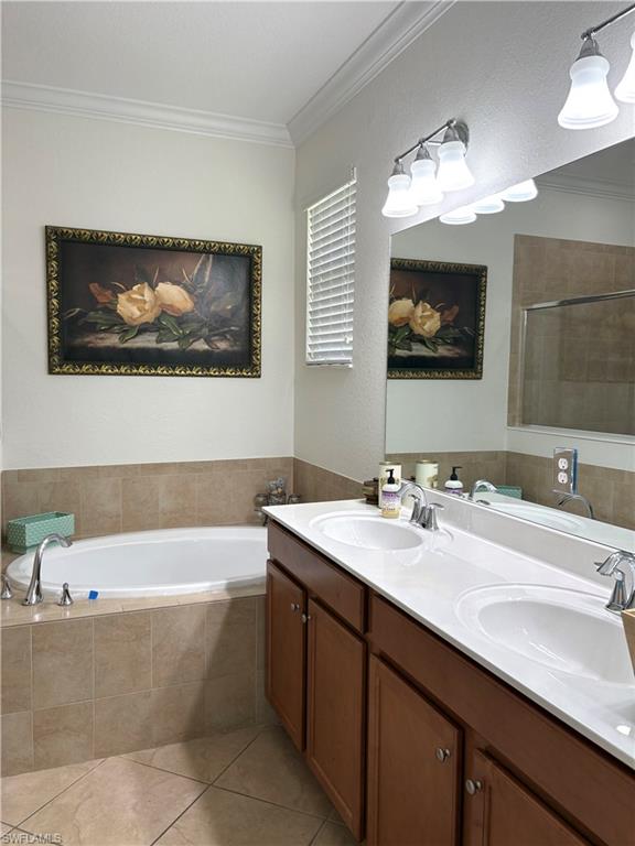 REFLECTION LAKES OF NAPLES - Residential