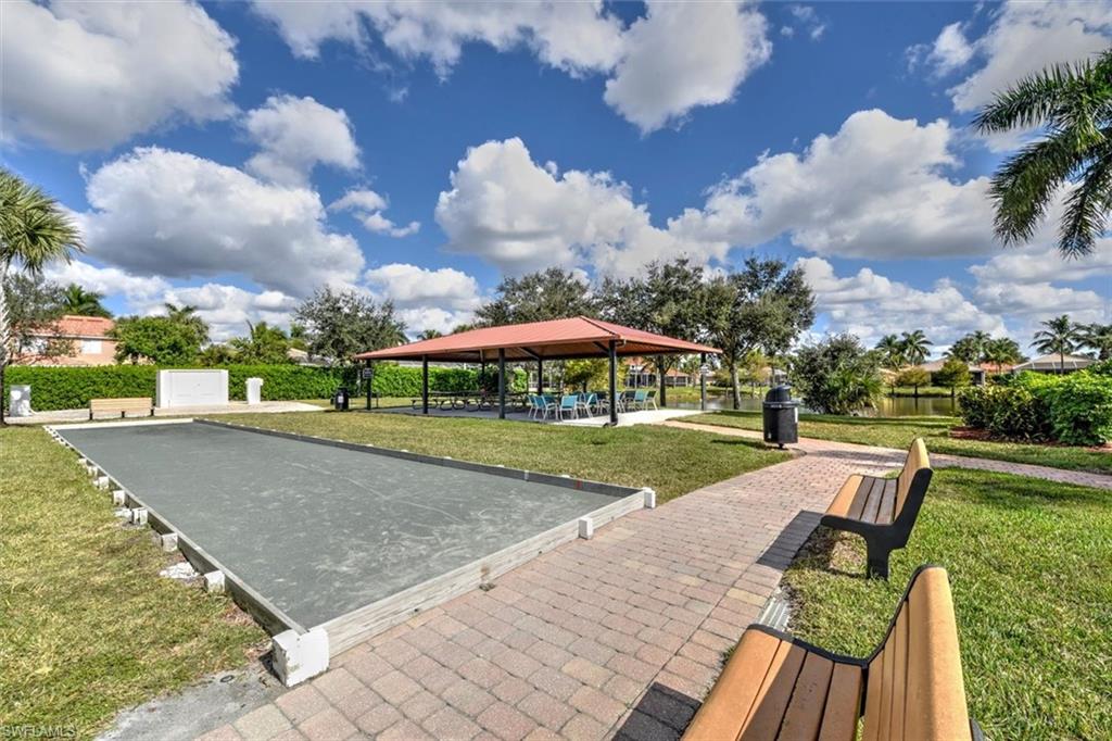 REFLECTION LAKES OF NAPLES - Residential