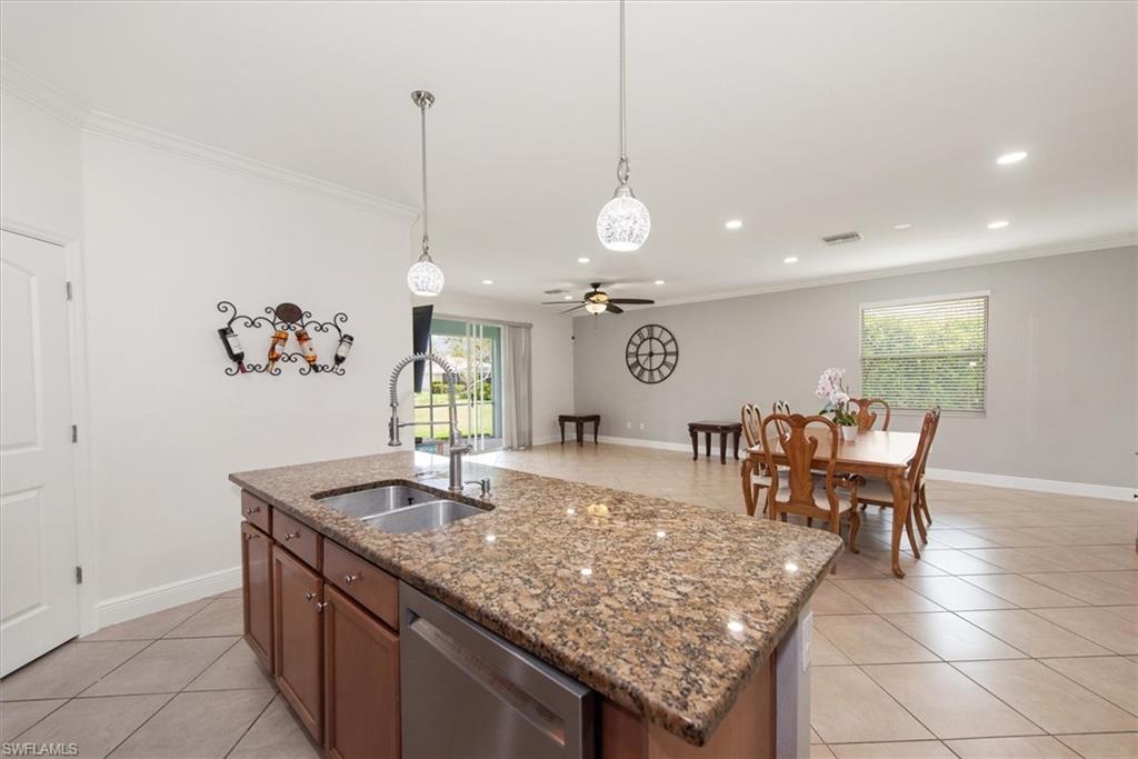 REFLECTION LAKES OF NAPLES - Residential