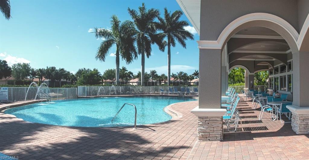 REFLECTION LAKES OF NAPLES - Residential