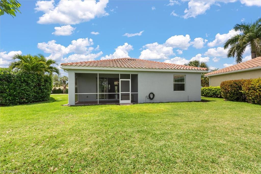 REFLECTION LAKES OF NAPLES - Residential