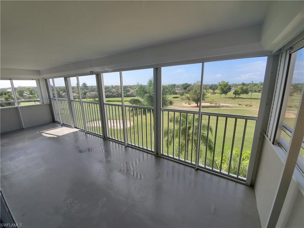 FAIRWAY TOWERS - Residential