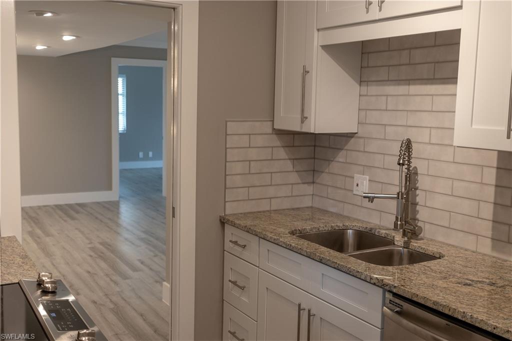 FAIRWAY TOWERS - Residential