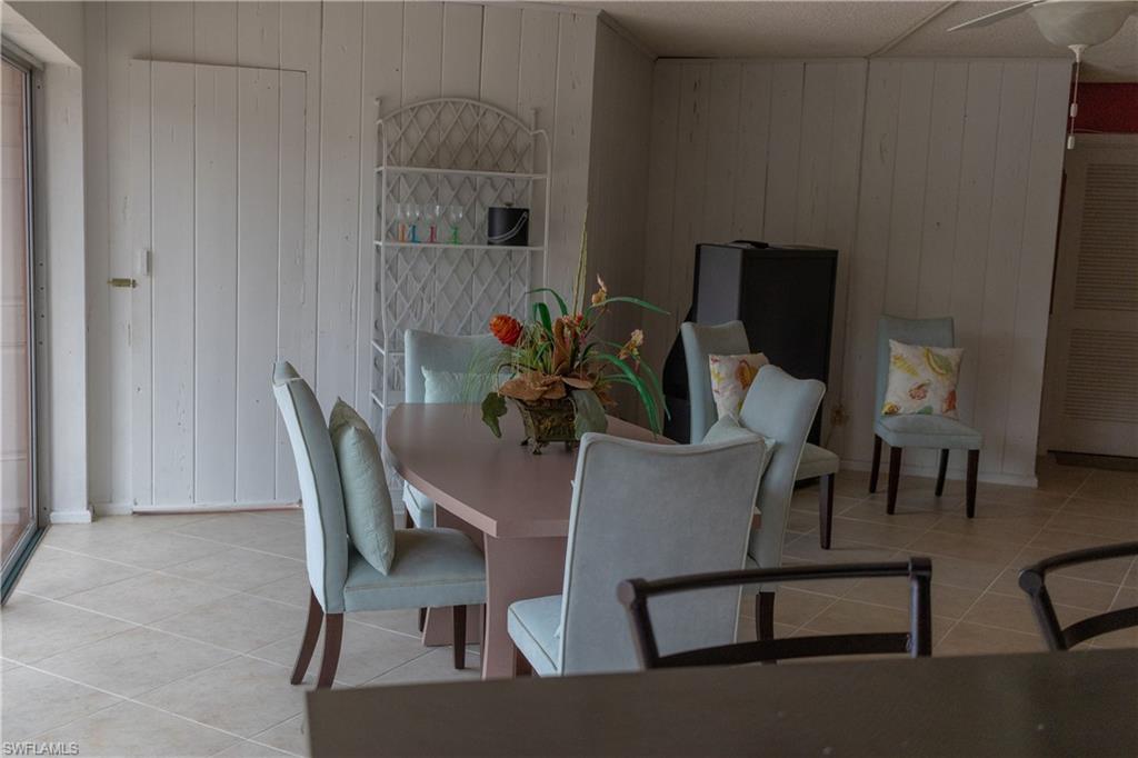 FAIRWAY TOWERS - Residential