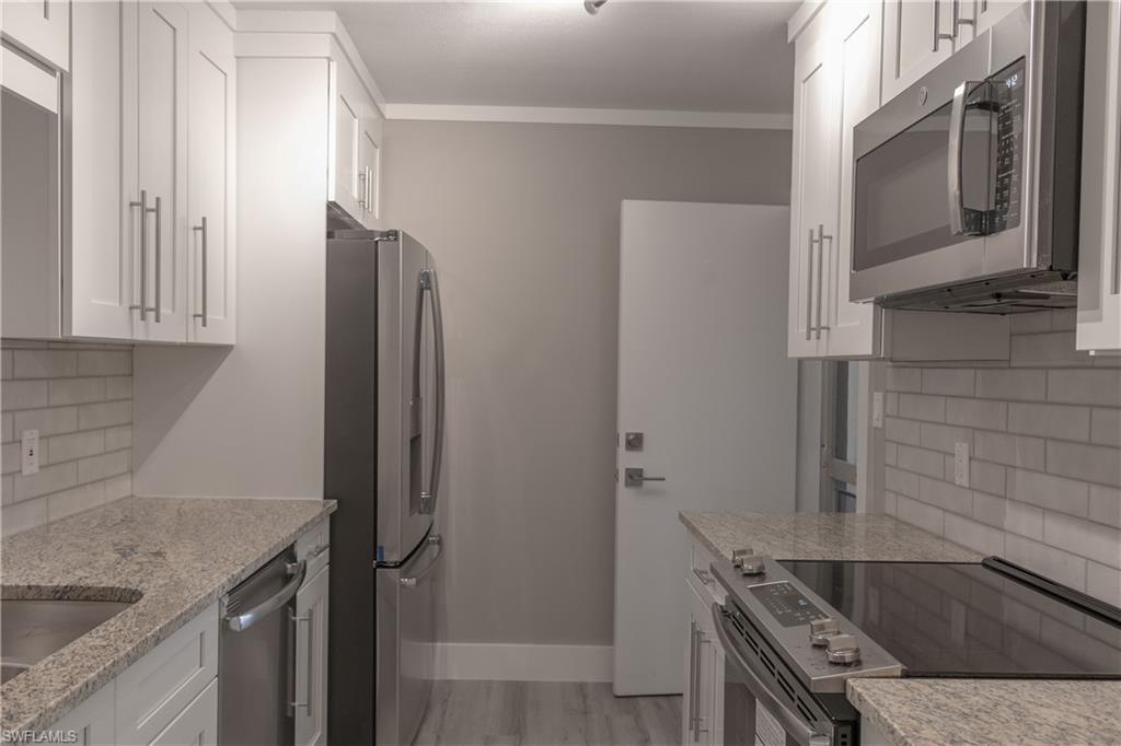 FAIRWAY TOWERS - Residential