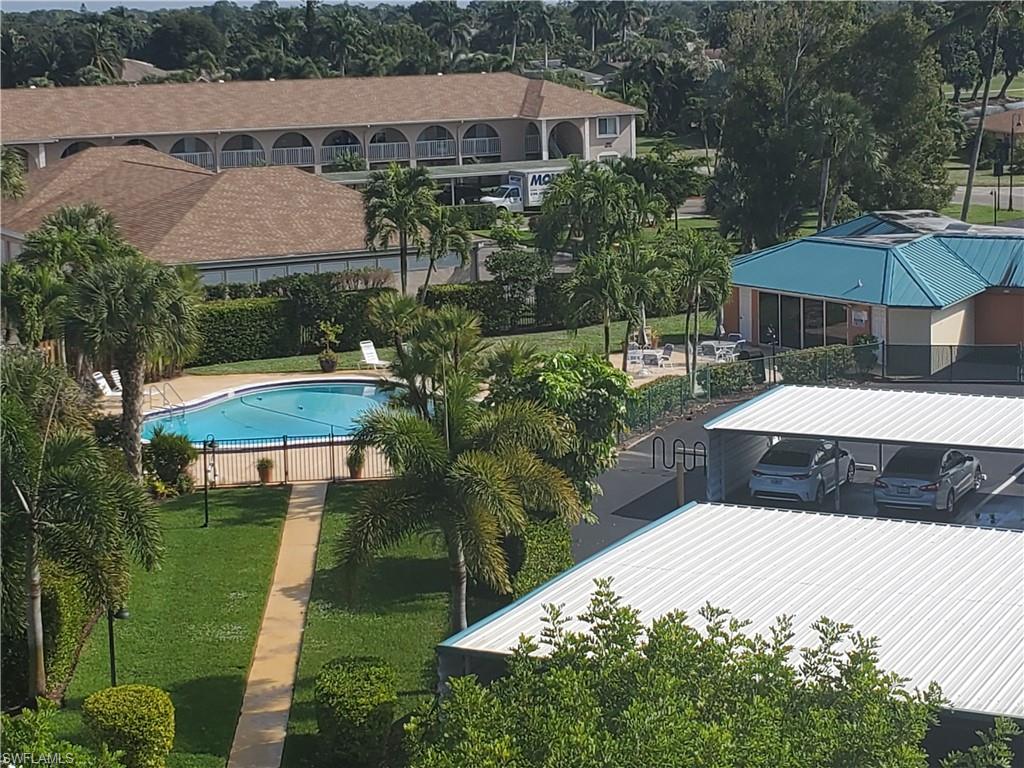 FAIRWAY TOWERS - Residential