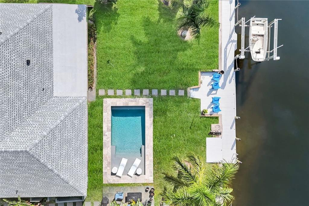 YACHT CLUB - Residential