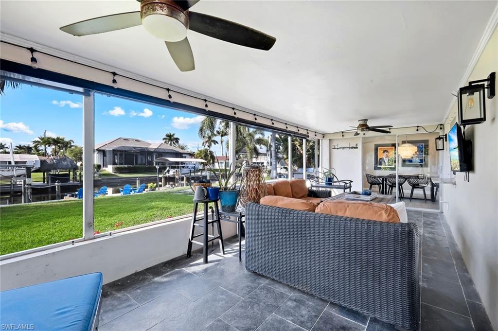 YACHT CLUB - Residential