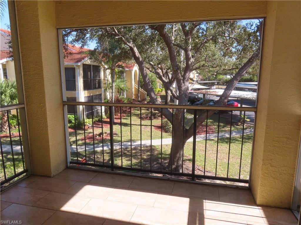 VENETIAN PALMS - Residential