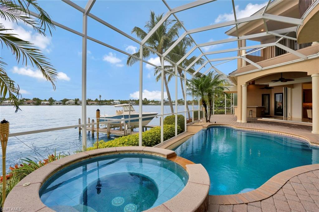 ROYAL HARBOR - Residential