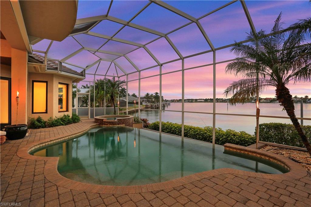 ROYAL HARBOR - Residential