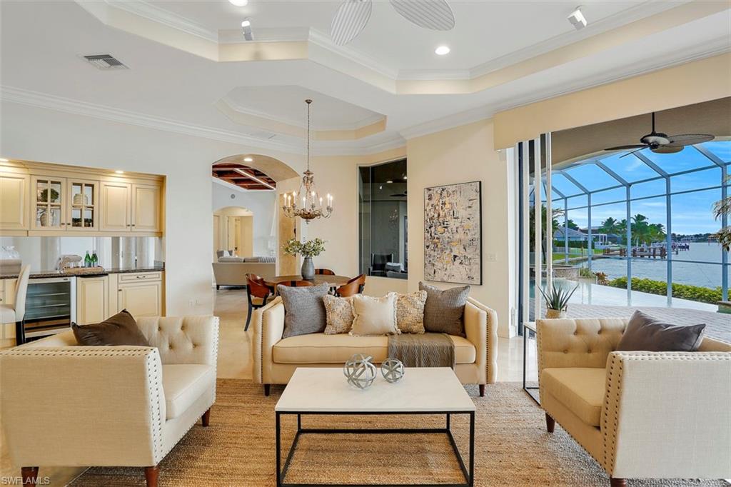 ROYAL HARBOR - Residential