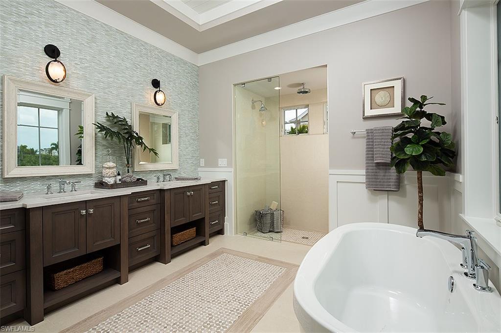 MANGROVE BAY - Residential