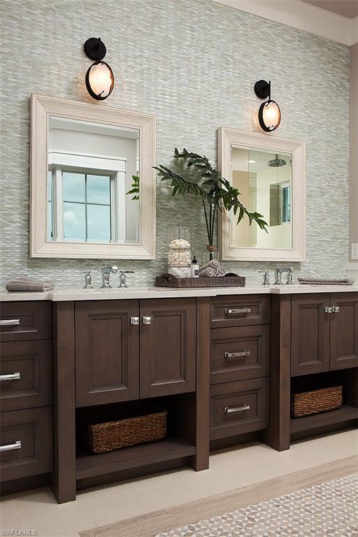 MANGROVE BAY - Residential