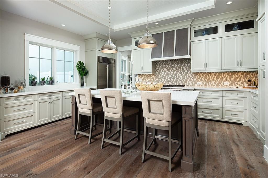 MANGROVE BAY - Residential