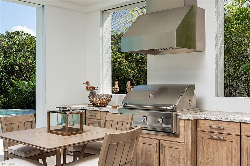 MANGROVE BAY - Residential